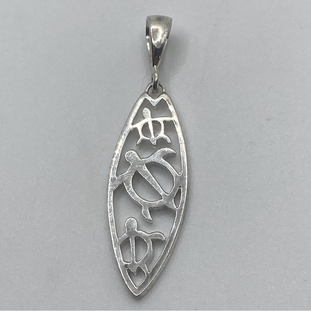 Vtg Sterling Silver Marquis Shaped Sea Turtle Turtles Pendant 1.6”